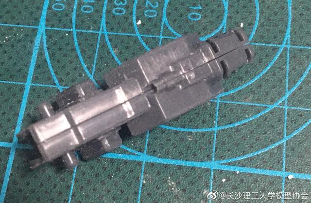 宅客模玩原创测评：青岛社 1/48 烈焰魔剑 测评（素组+展示部分）