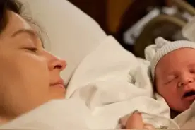 月子期间，到底要不要请月嫂？这篇文章告诉你答案图片