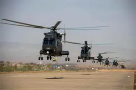 4700米高原实弹对抗！解放军多兵种陆空联演，专家：实力回应印度图片