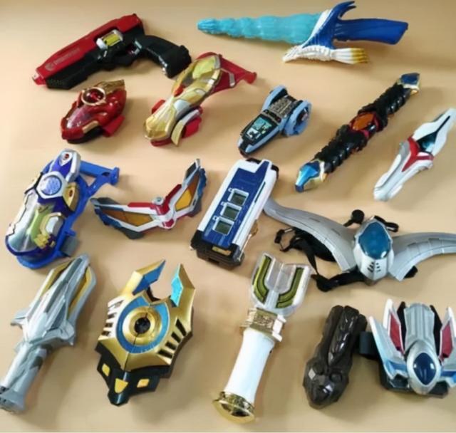 一年狂捞95亿！奥特曼如何“收割”几代人的钱包？