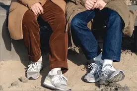 为什么男人年纪越大越爱 New Balance？图片