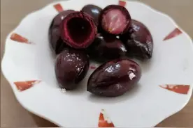 入秋后，乌榄，潮汕妈妈喜爱，这样来腌制，很下饭又很香图片