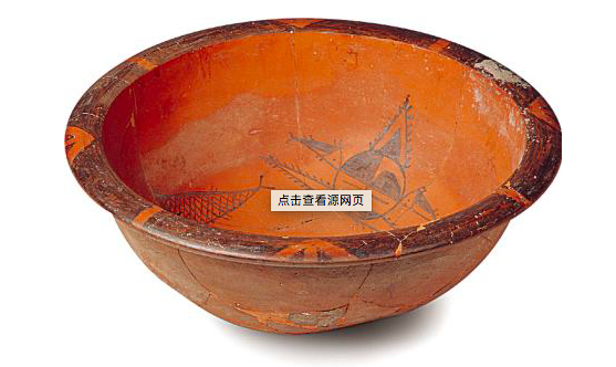 带刻纹的赤鹿角化石