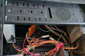 针对老电脑，可以加固态硬盘提速，做系统迁移，保留原来软件图片