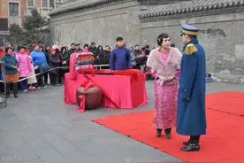 少帅播出之后，张学良后代提出要见文章一面，只为了说这九个字图片