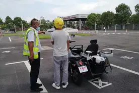 只跑一地！3小时摩托车驾考领证全搞定图片