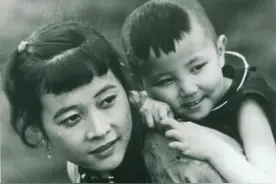 姥姥：生于1922年的地主家图片