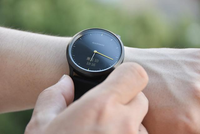 �˶���ʱ�е���ײ ���� vivomove HR �����������