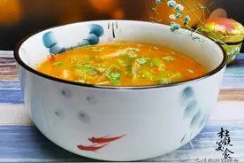 被称为“女人美人水”的蔬菜，搭配大虾做鲜汤，女性秋天要常吃图片