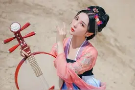 七弦叹•碎墨倾尽心捻，尘缘难惹尺素满图片