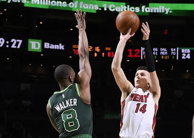 热火终于锁定季后赛！13战10胜就问雄鹿篮网你们怕不怕？