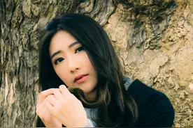 她说自己30岁了，怎么看也不像啊图片