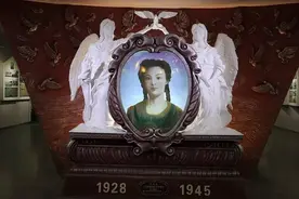 险些被遗忘的天使 年仅十七岁入虎穴劝降日军 普京曾亲自为其题词图片