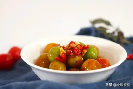 云南人吃水果，不喜欢直接吃，切一切拌一拌，每次做一盆都不够吃图片