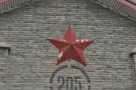 岁月如歌丨好有年代感的老房子图片