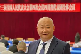 里赞：调整补贴方式 解决失能失智老人养老刚需图片