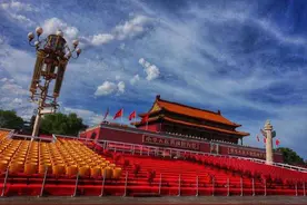 1988年，"禁地"天安门正式开放，首位游客是谁？图片