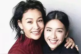 陈冲带女儿进中国演艺圈，连拍两部戏演技提升不少，搭配却很低调图片