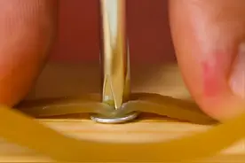 十字螺丝拧圆了怎么办？老王教你几种办法，根据情况选择即可图片