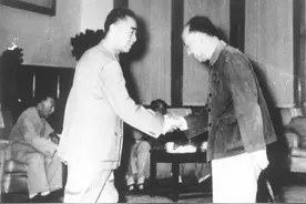 用11名美国飞行员战俘，换回来一个钱学森，事后才知周总理真高明图片