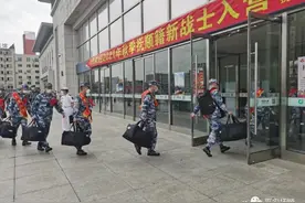 抚顺公安圆满完成2021年秋季送兵工作图片