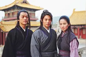 原本王晶有一部《天下第一》就很厉害了，没想到这两部阵容更强大图片