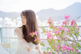 小说：古代百姓通过光幕了解现代，看见现代人水果自由，馋得不行图片
