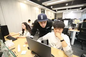90后大学生创业互联网“收废品”，2人小公司已发展成100余人团队图片