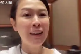 52岁刘若英素颜状态超嫩！被夸像少女，2年前头发稀疏像大妈？图片