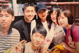 李孝利晒20岁旧照，冻龄美貌仍在线，与刘在石、Rain组团再出道图片
