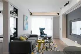 92㎡简约小三房，家里装修得个性又时尚，都不想出去工作了！图片