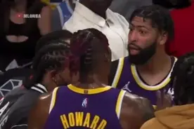 昨天这一幕，令人嘘唏！霍华德，被嫌弃的一生图片