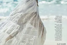 维密天使洛伦娜·雷，7月《ELLE》西班牙贝壳海滩摄影图片