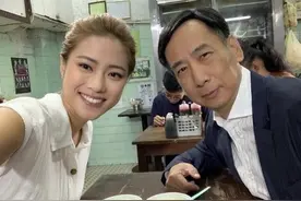 60岁TVB实力戏骨蒋志光新剧再现超强英语水平，让人莫名佩服图片