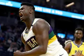 身高2米26，臂展2米50，巨人中锋曾站帽胖虎！他现在怎样了图片