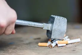 决定戒烟的人，现在怎样了？戒烟30天，他坦白自己的真实感受图片