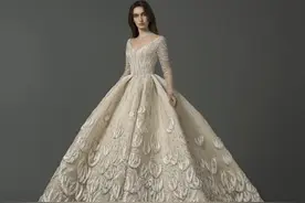 仙牌婚纱Saiid Kobeisy，蕾丝刺绣奢华贵气，端庄典雅图片