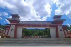 吉林市龙潭山图片