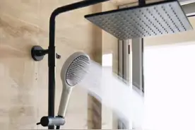 孕晚期洗澡方式图片