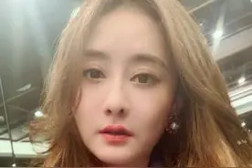 便宜赵薇！与大佬牵手失败，陈德容离婚内幕图片