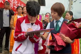 考中清华的孙川兄妹4人！也许这个贫困的家庭，还有更美丽的故事图片