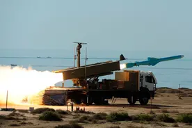 伊朗一旦和美国开战注定兵败如山倒，两个原因，事关三个国家图片