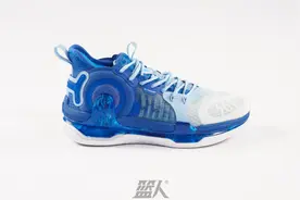 300价位球鞋推荐！361度3双战靴，适合夏日外场实战图片