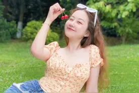 大胸女生要怎么穿，才好看又气质图片