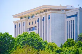 云南工商学院2021年校园招聘公告图片