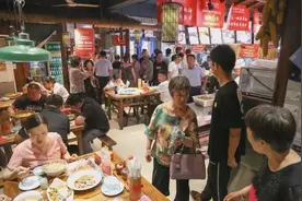河南男人开羊肉馆，利用人性贪婪，一年狂赚200万，策略值得借鉴图片