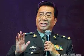 80岁李双江隐藏52年的大儿子曝光，原来这么优秀，难怪不公开图片