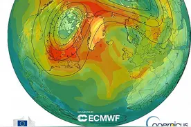 北极上空最大的臭氧洞现已闭合图片