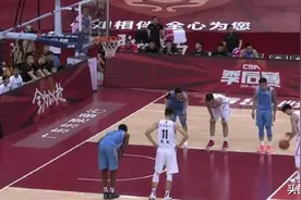 耻辱惨败后，解立彬送了阿联9个字，听听苏群 杨毅 马布里怎么说图片