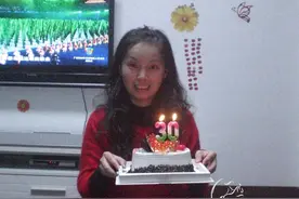 素人改造：身高1米5，被说成土妞儿，怎么到40岁反而逆袭了？图片